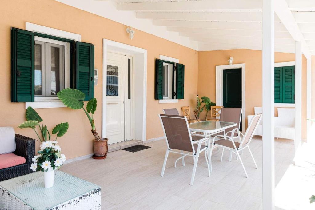 Matoula's House photo 1