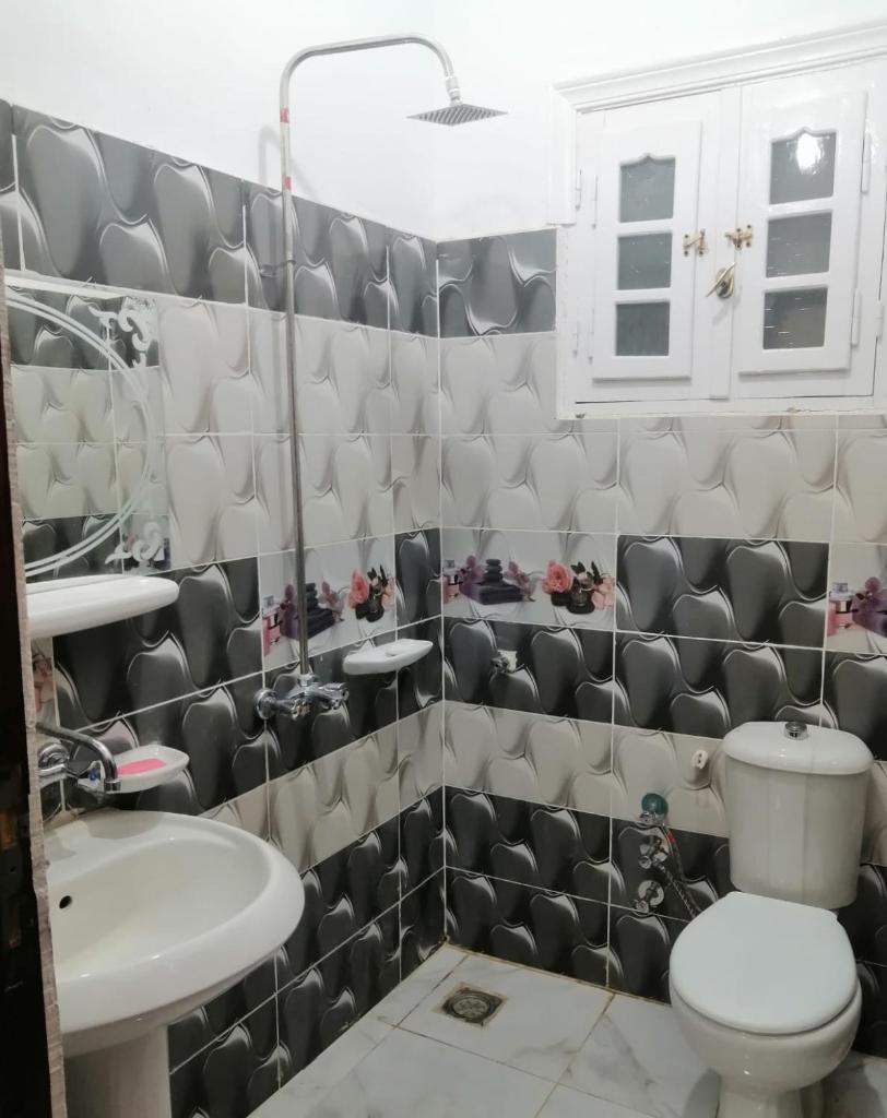 Addas Home photo 3
