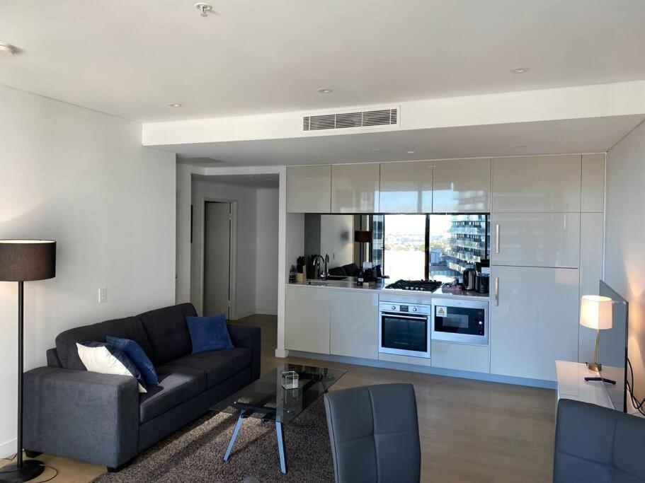 Stunning one bedroom St Leonards ATC010806 photo 3