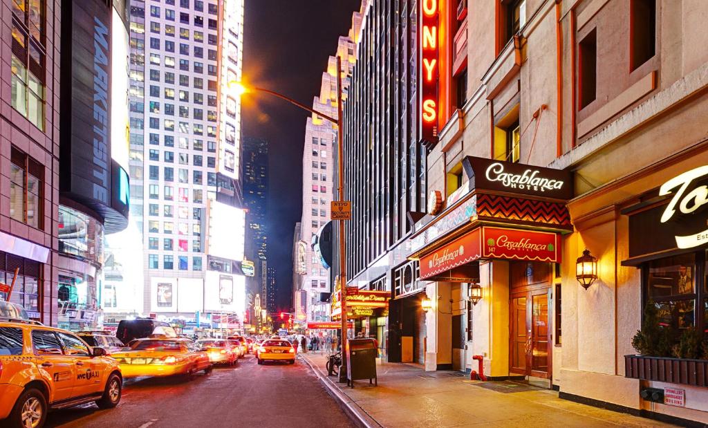 Casablanca Hotel by Library Hotel Collection image