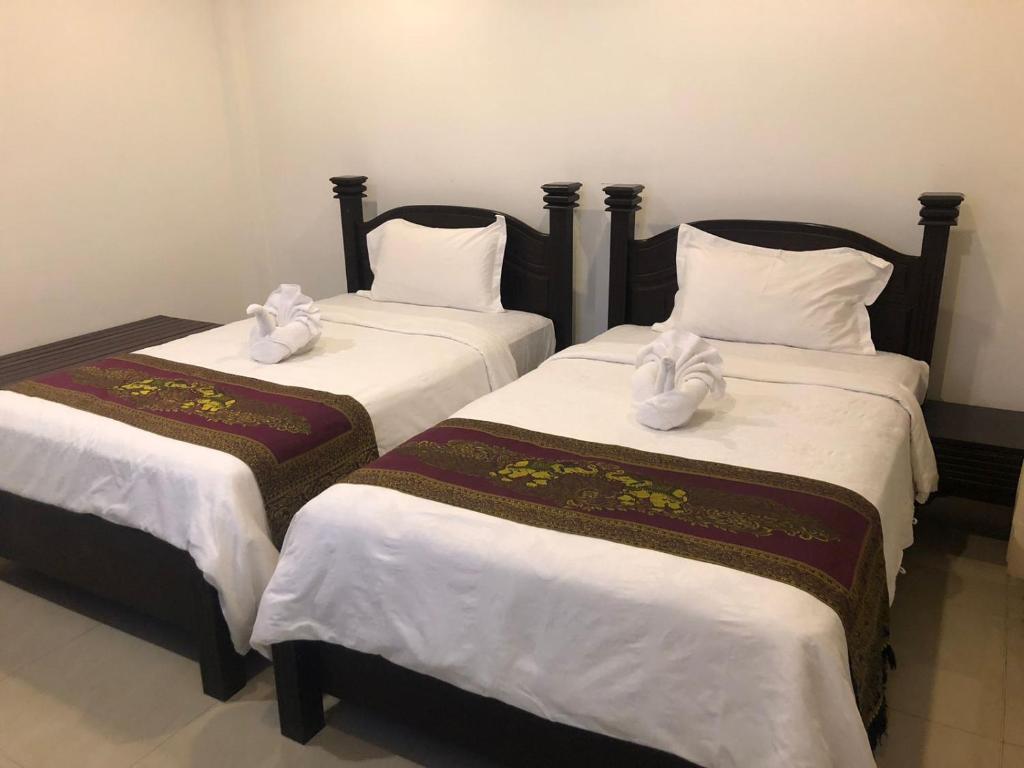 Phubachiang Golf and Resort Pakse photo 1