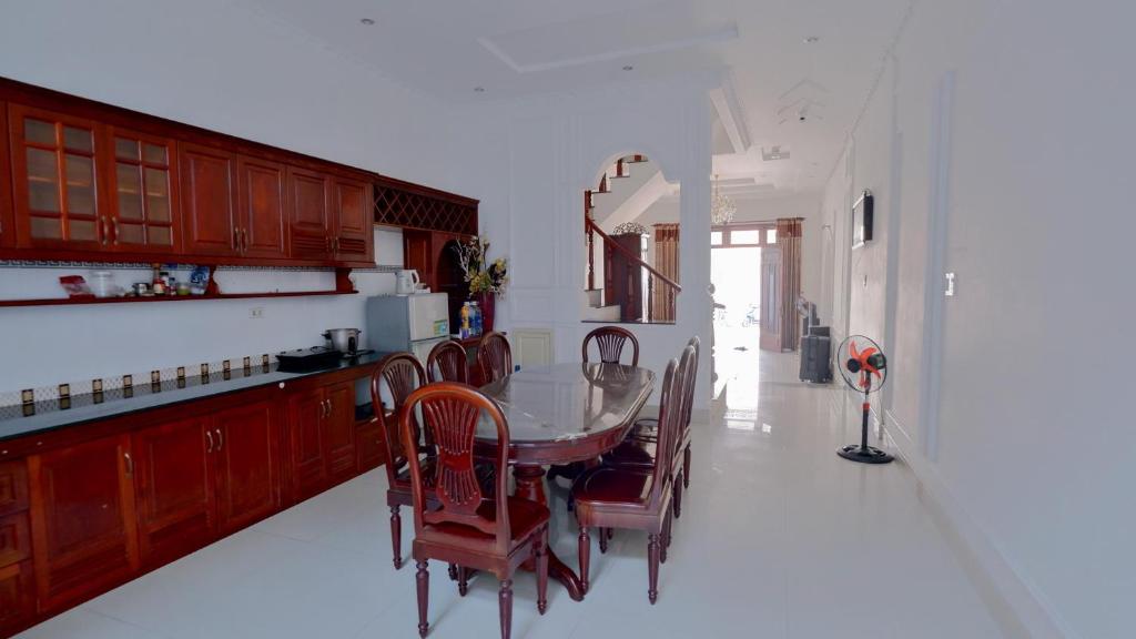 Lavies House 3 ( VILLA Hồ Bơi )