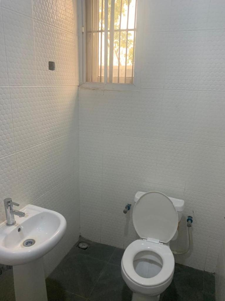 Modern Bungalow in Idi Aba photo 2