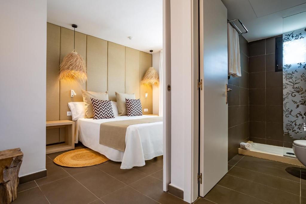 Migjorn Ibiza Suites & Spa photo 3
