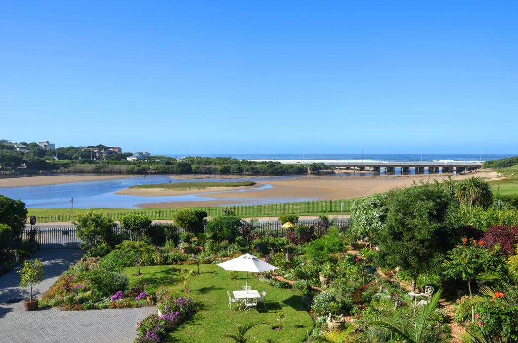 Serenity Ocean Lodge photo 1