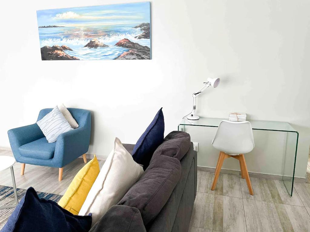 Chic Modern House on Neasden - 2085 photo 4