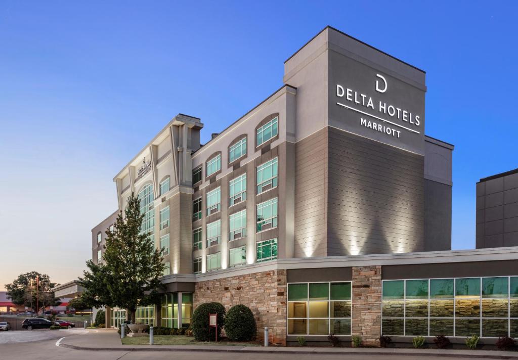 Delta Hotels by Marriott Midwest City at the Reed Conference Center photo 1