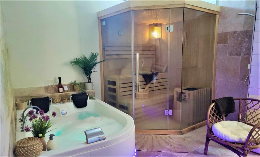 Détente au bord du Loir - Spa Sauna - Gîte 3 photo 1
