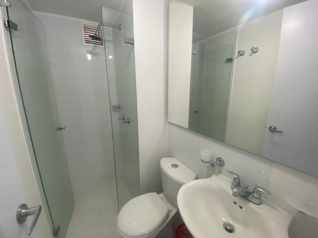 HABITACION CON BAÑO PRIVADO PARA 1 O 2 PERSONAS photo 3