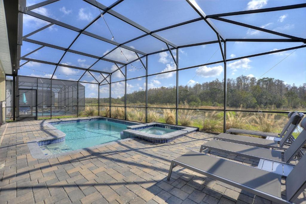 Water Kingdom @ Storey Lake By Shine Villas! #525 9 Bedroom Home image