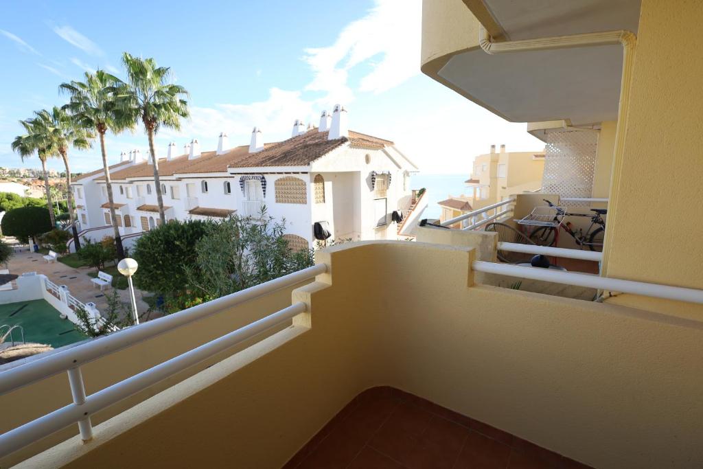 2 bedroom apartment at beach Dehesa de Campoamor photo 4
