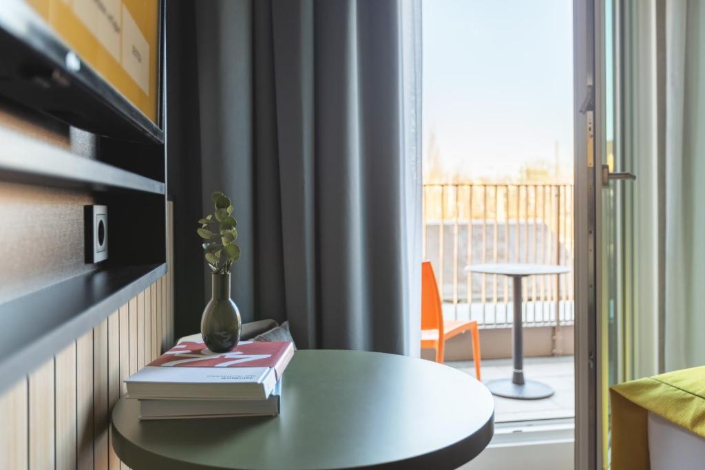 acora Potsdam Living the City - Apartments photo 2