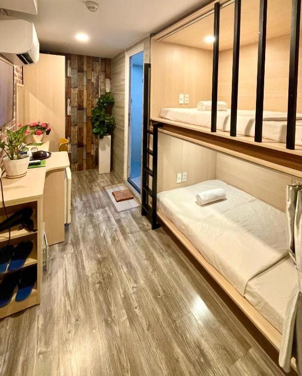 Bay Luxury - Galaxy Boutique Sai Gon Hotel