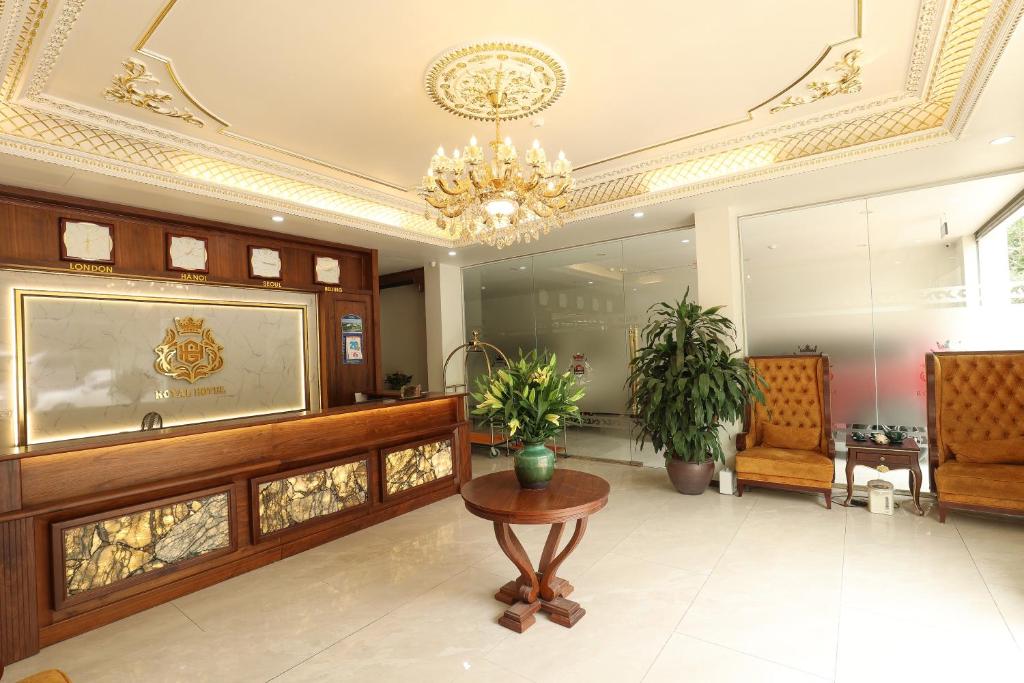 Royal Văn Phú Hotel