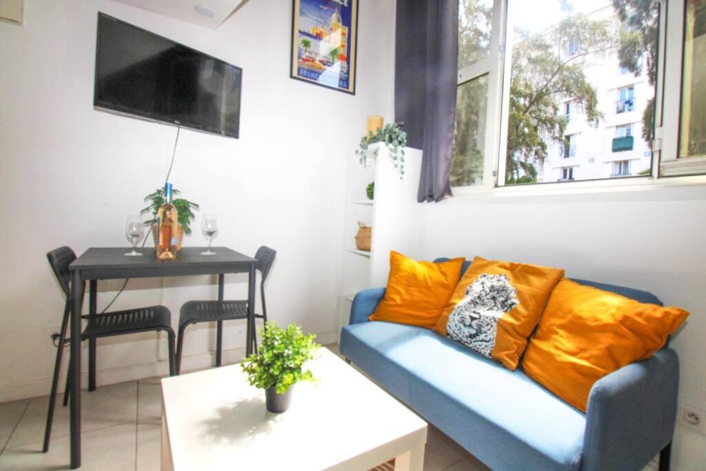 Villa Louisa YourHostHelper photo 3