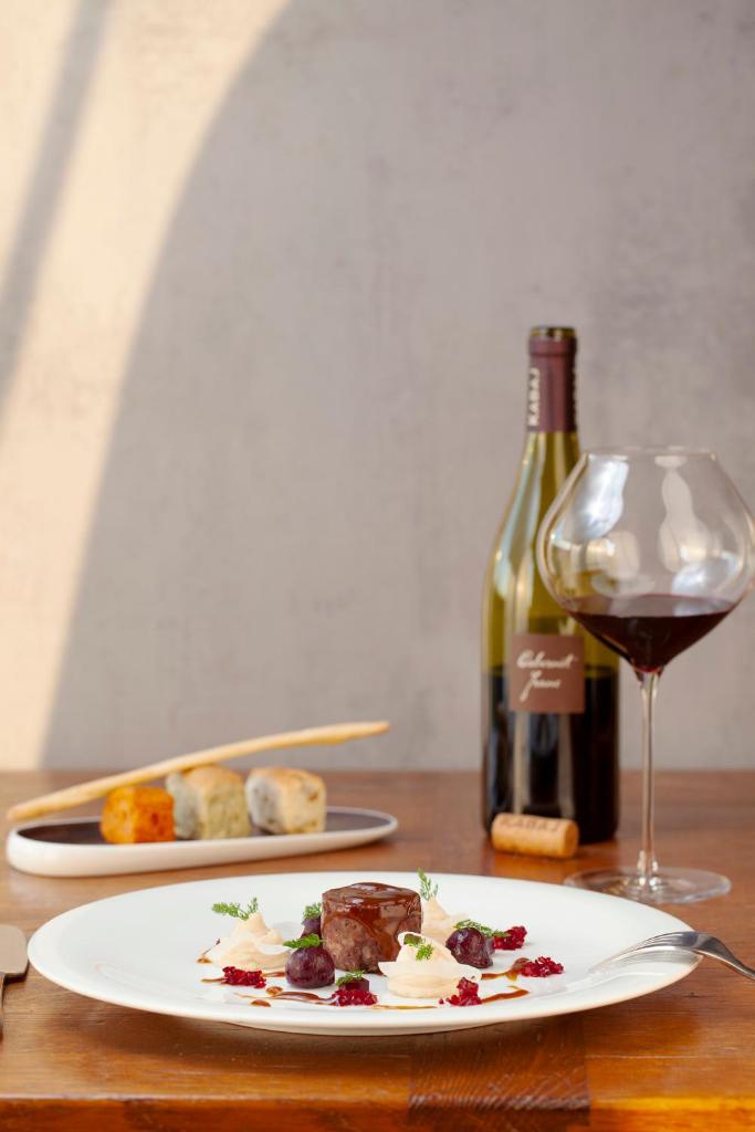 KABAJ Wine & Dine photo 1