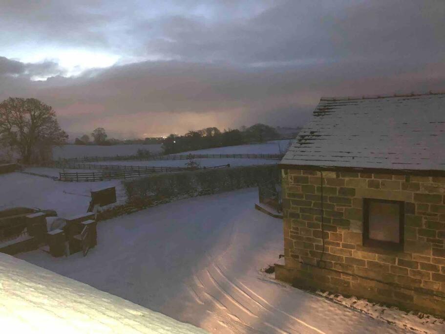 Oak Tree Cottage - Pendle - Forest of Bowland - Tap to explore photos