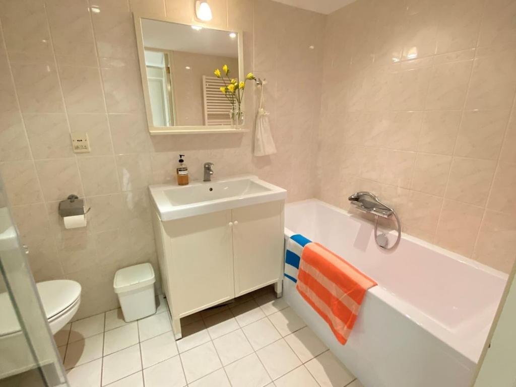 Amstel BeachHouse Egmond aan Zee, 50m from the beach! photo 1