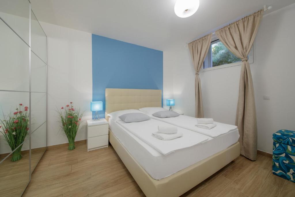 Serviced Family Suite by the sea, Mezaninе lеvеl photo 4