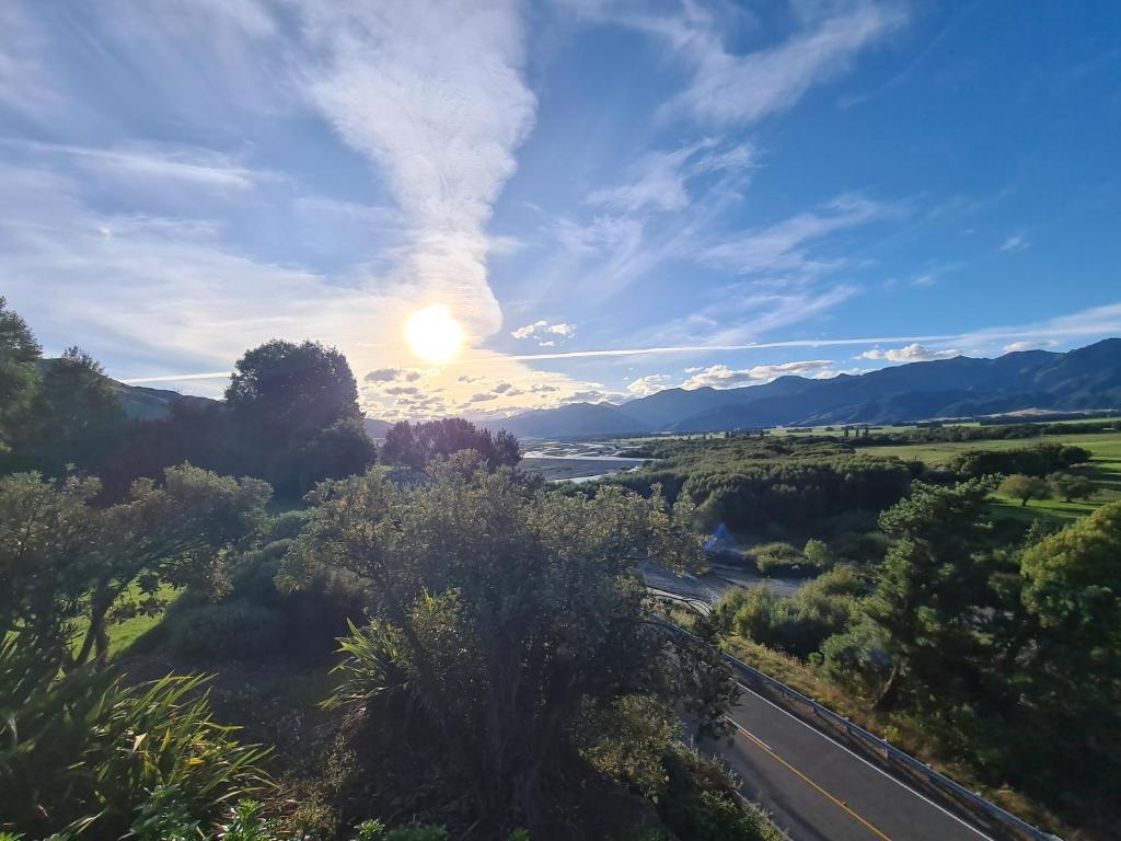Riverview Lodge photo 1