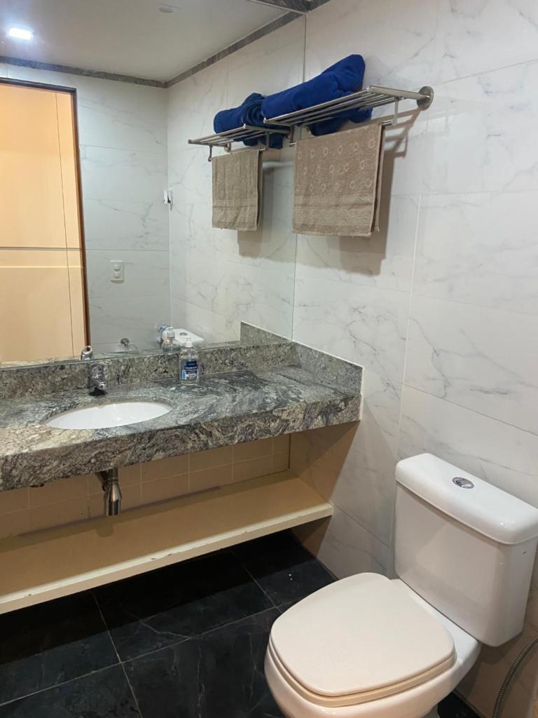 Hotel Taguatinga Flat - conforto e requinte - Apto 416 - Tap to explore photos