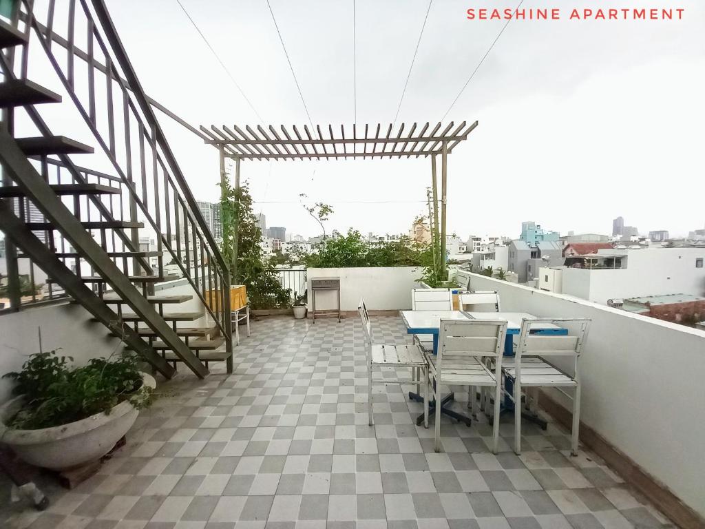 Seashine Apartment