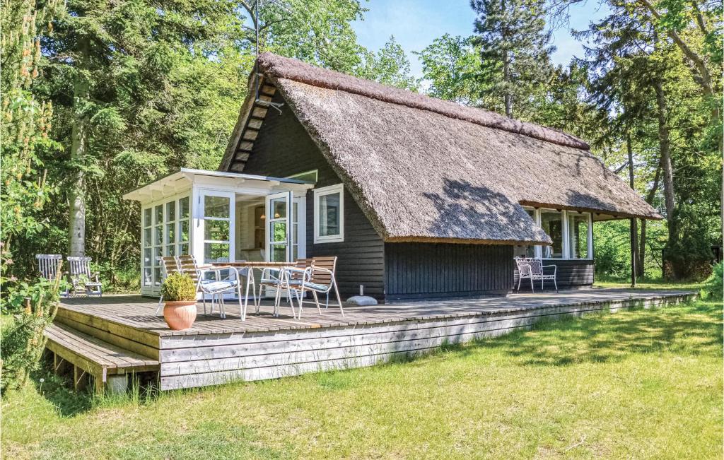 Stunning Home In Grsted With 2 Bedrooms And Wifi