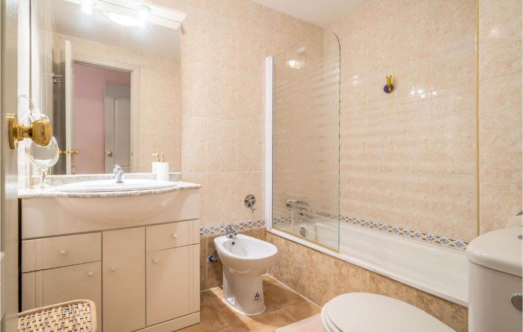 Stunning Apartment In La Cala Del Moral With Wifi And 3 Bedrooms photo 4