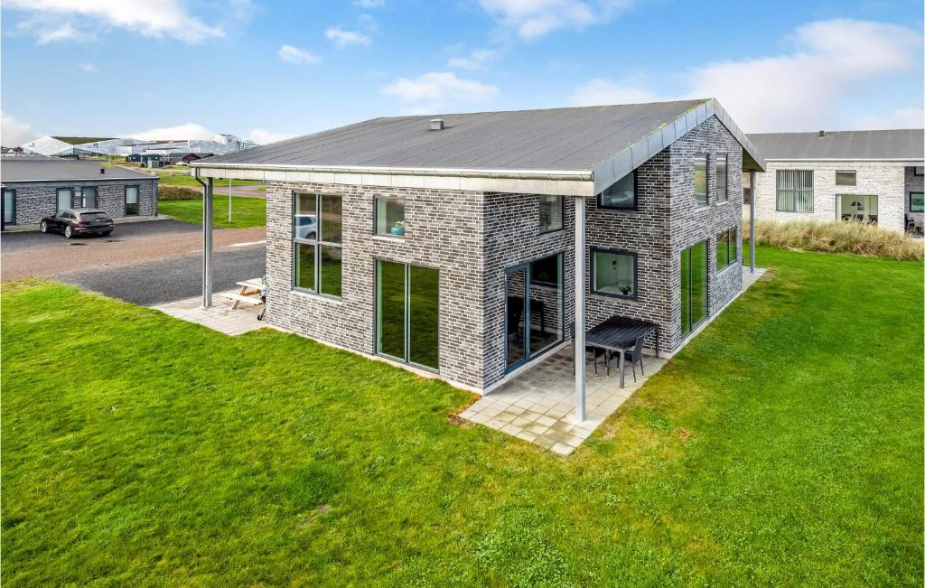 Stunning Home In Ringkbing With 6 Bedrooms And Wifi