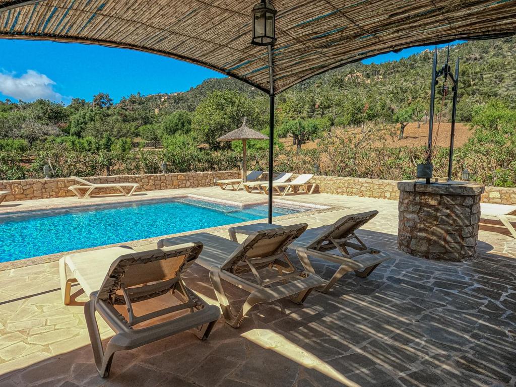 Sa Sinia - Family rural house with pool and mountain views photo 3