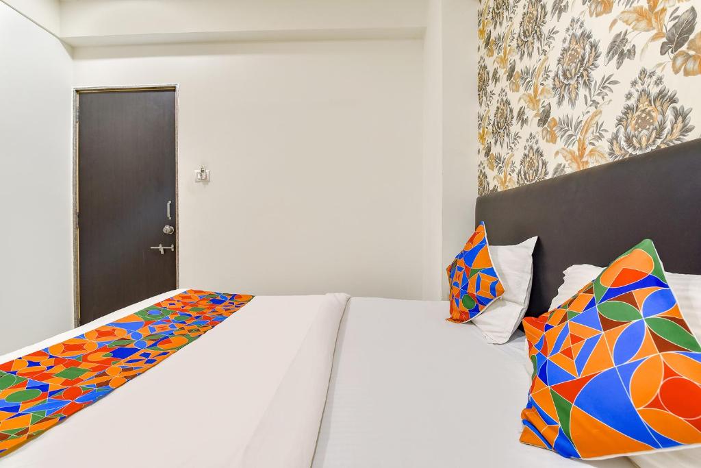 FabHotel Infinity photo 4