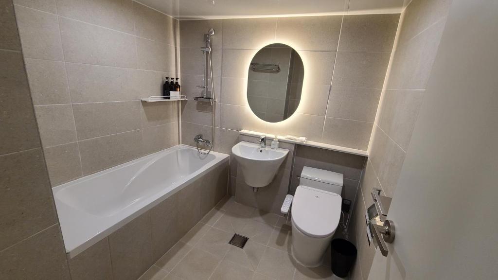 Hotel Andrest Room Type - Deluxe Double Room