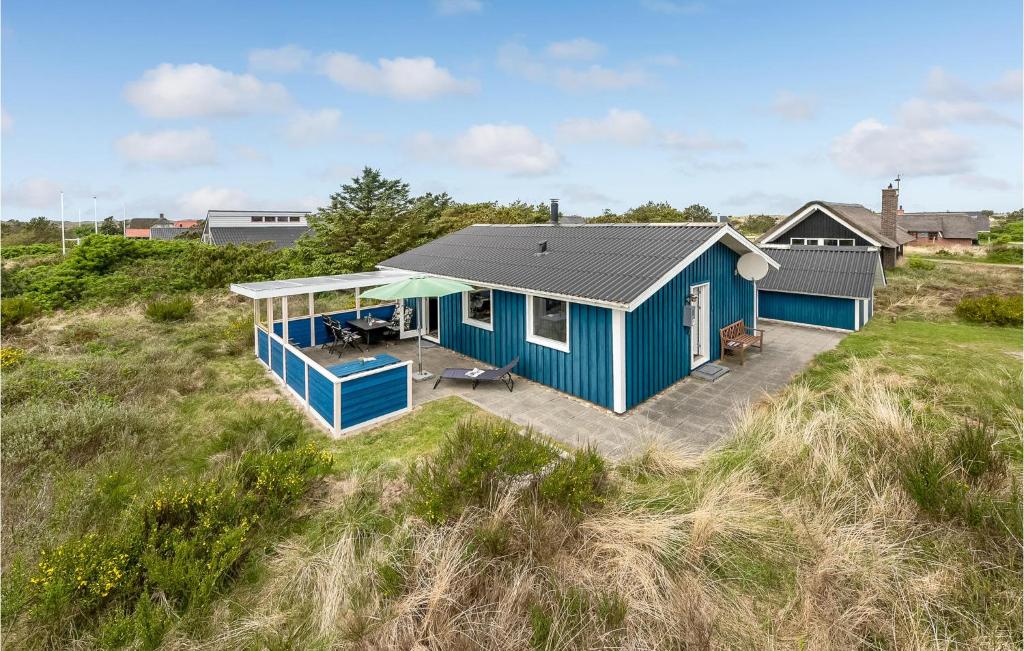 Awesome Home In Hvide Sande With 2 Bedrooms And Wifi