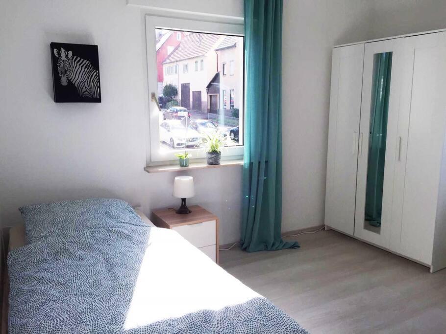 22b große Wohnung mit Balkon, SmartTV und Wlan photo 1