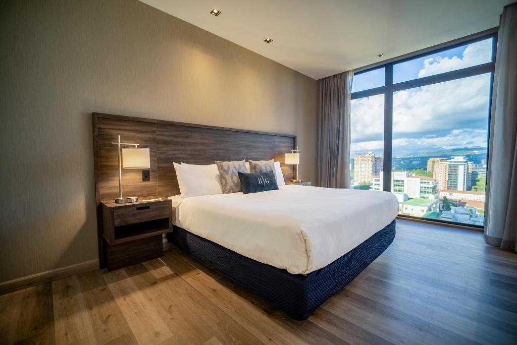 Wyndham Garden Guatemala City photo 3