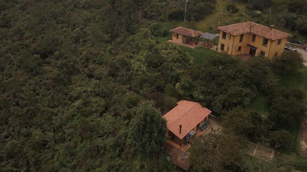 Hermoso alojamiento en una bella reserva natural de bosque alto andino en Tuta Boyacá photo 2