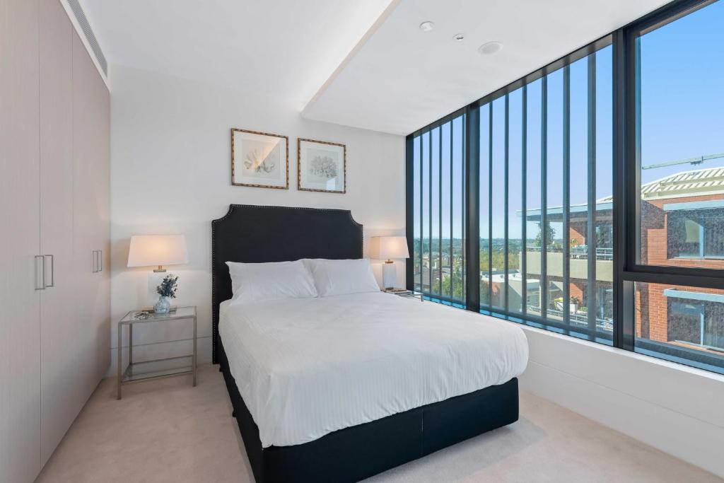 Chic St Kilda Retreat, Close to Beach & Eats photo 1