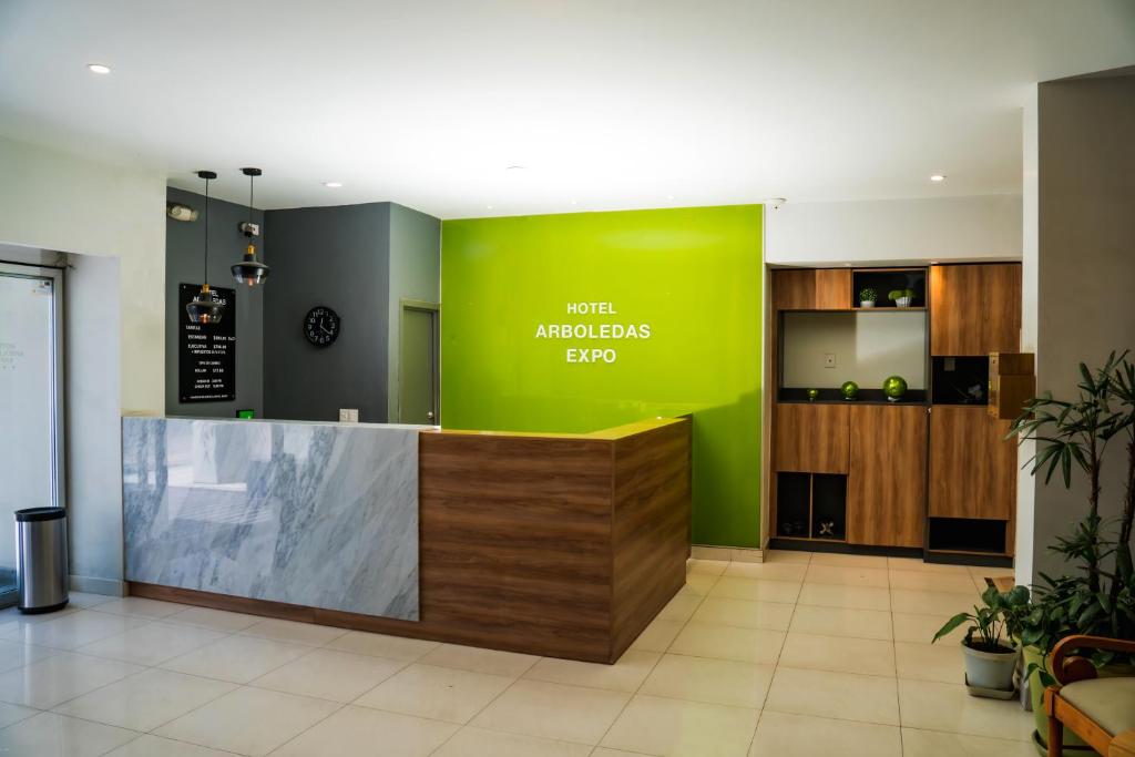 Hotel Arboledas Expo