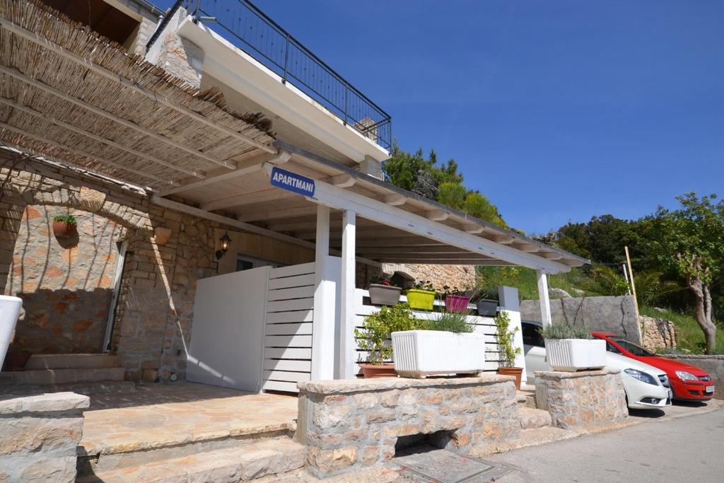 Apartments with a parking space Murvica, Brac - 20190 photo 4