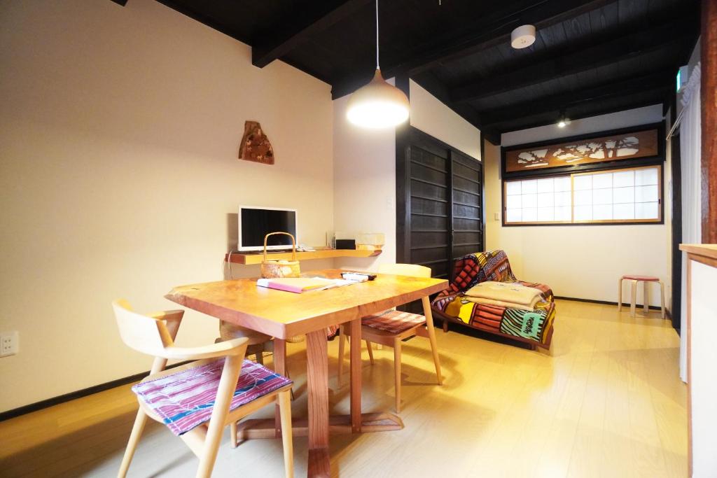 Ken Kun House photo 2