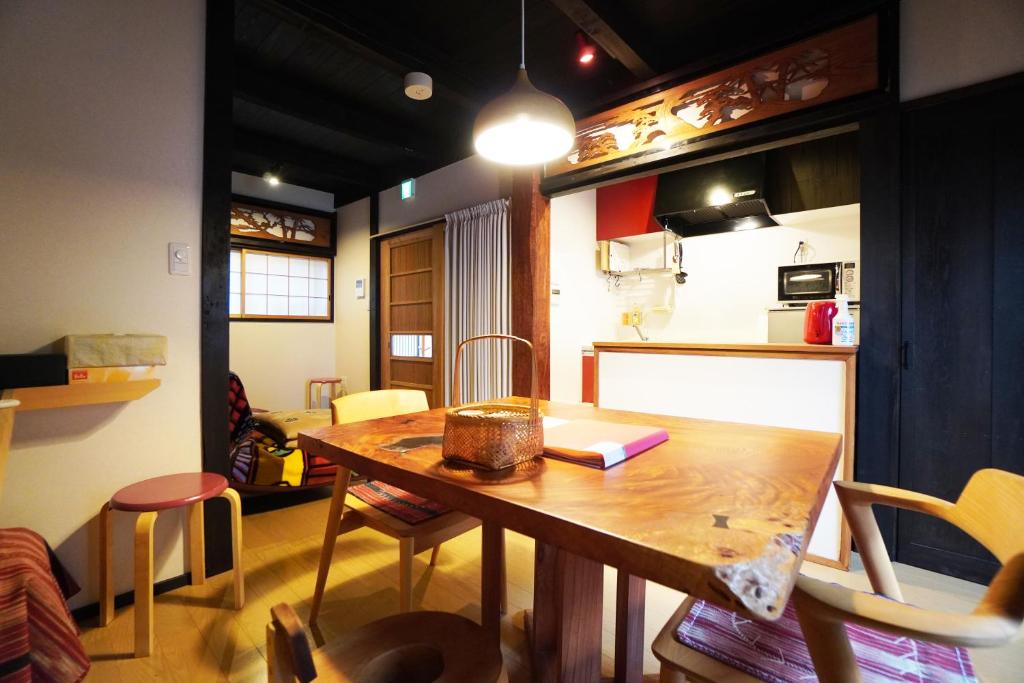 Ken Kun House photo 3