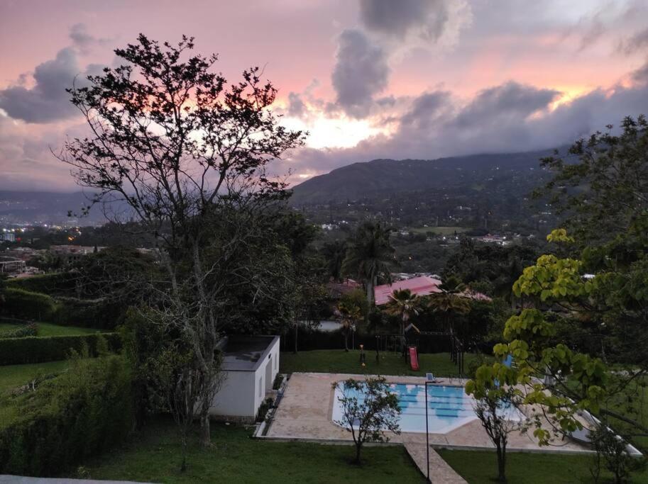 hermosa casa nueva photo 3