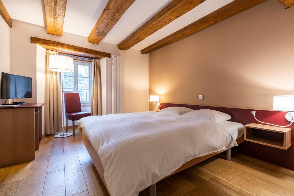 Hotel Le Rive Sud - Tap to explore photos