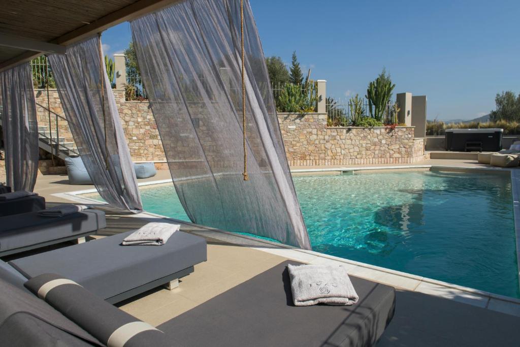 AVAL Riviera photo 3