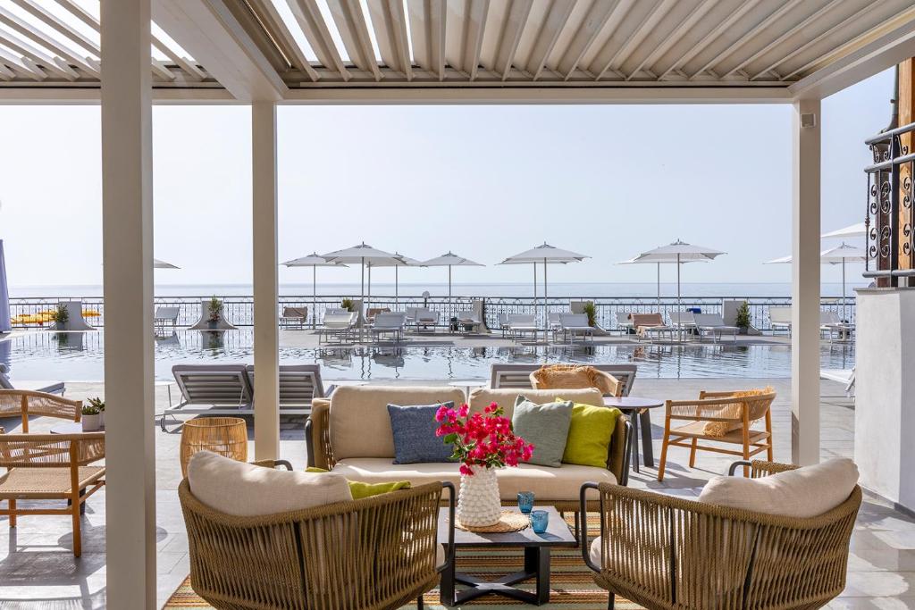 Delta Hotels by Marriott Giardini Naxos photo 2