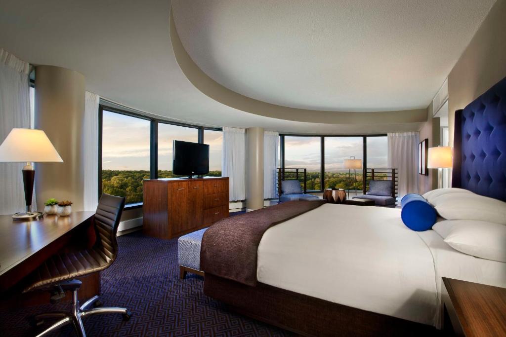 Hyatt Regency Lisle near Naperville Room Type - King Room with View