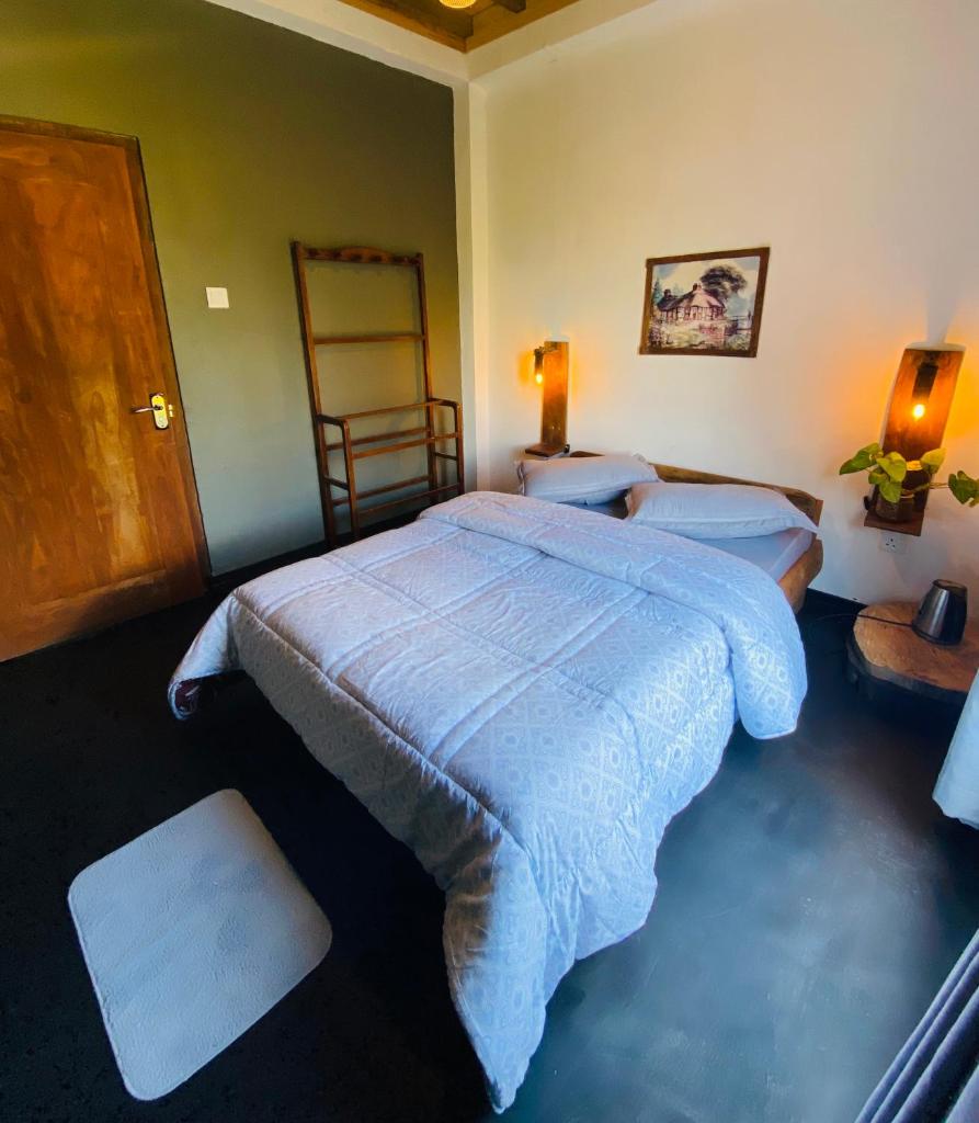Rustique House dbl photo 3