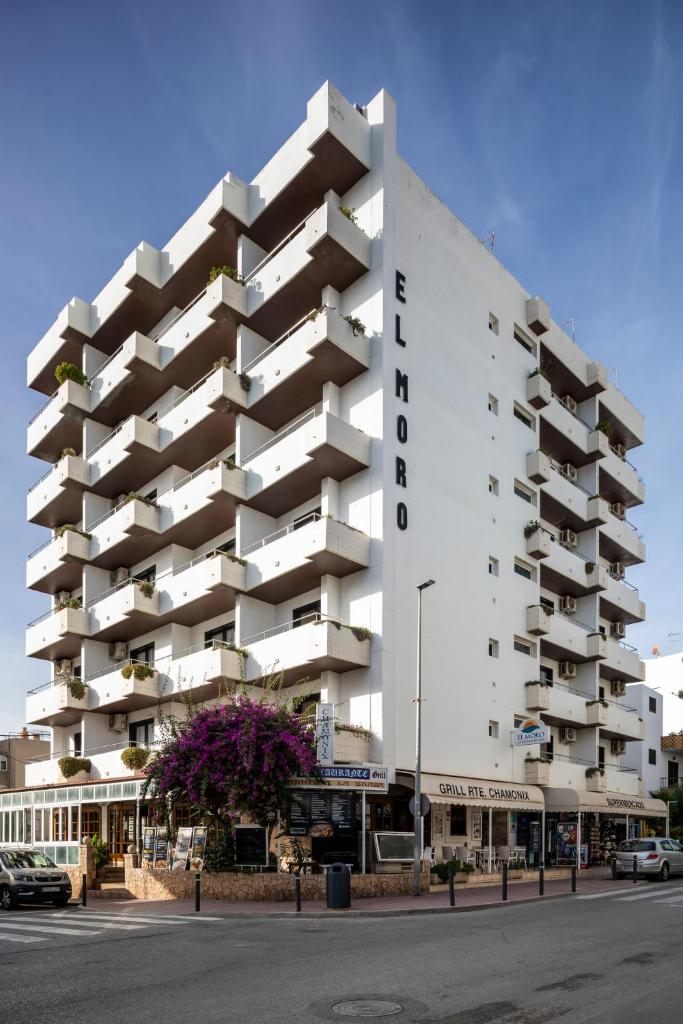 Apartamentos El Moro photo 4