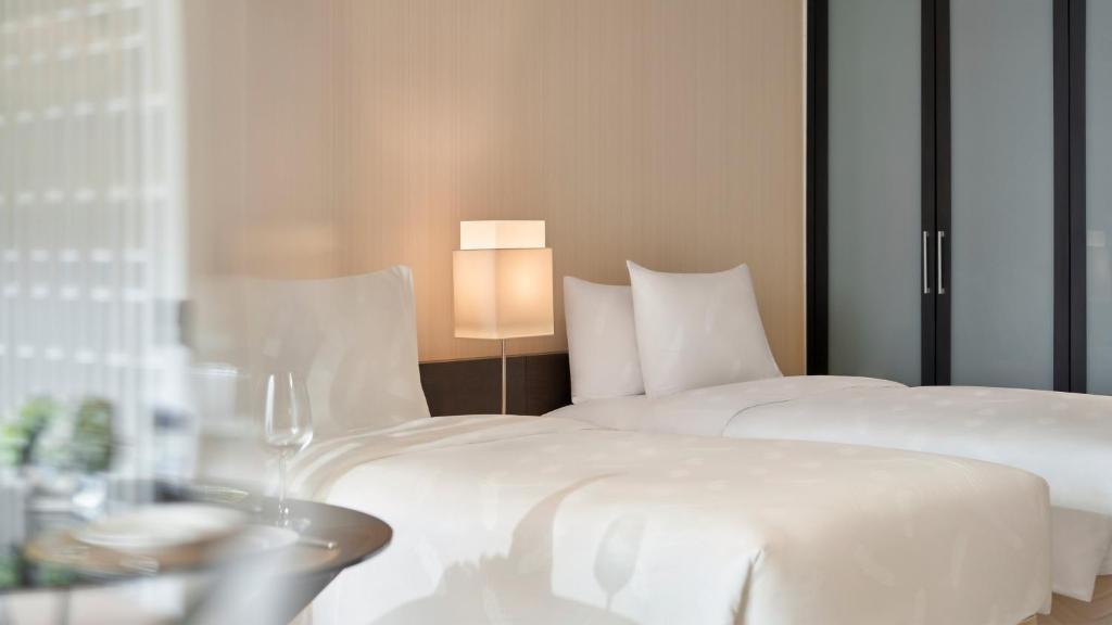 Costa Executive Residences