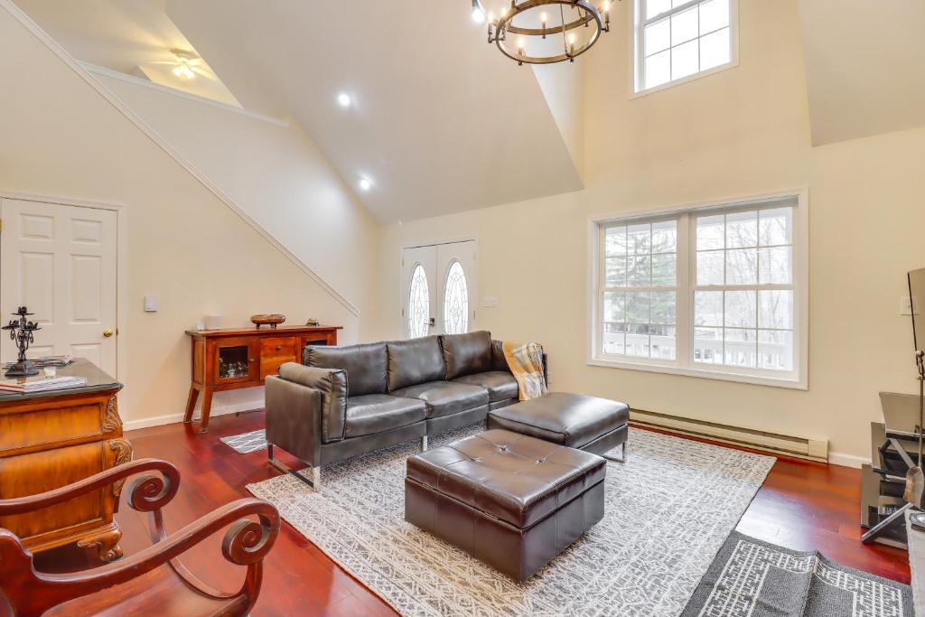 Secluded Pocono Lake Home with Large Deck and Fire Pit photo 1